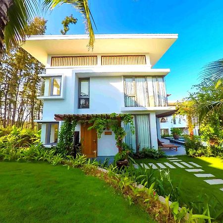 Sonata Resort & Spa Phan Thiet Exterior photo